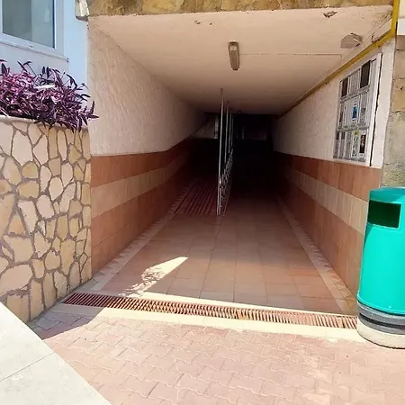 Fugla Thomas * أفسالاّر