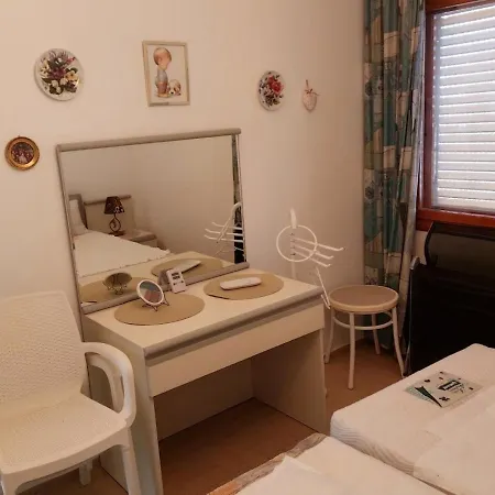 Fugla Thomas Apartament *