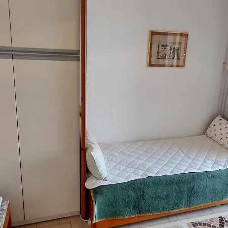 Fugla Thomas Apartament *